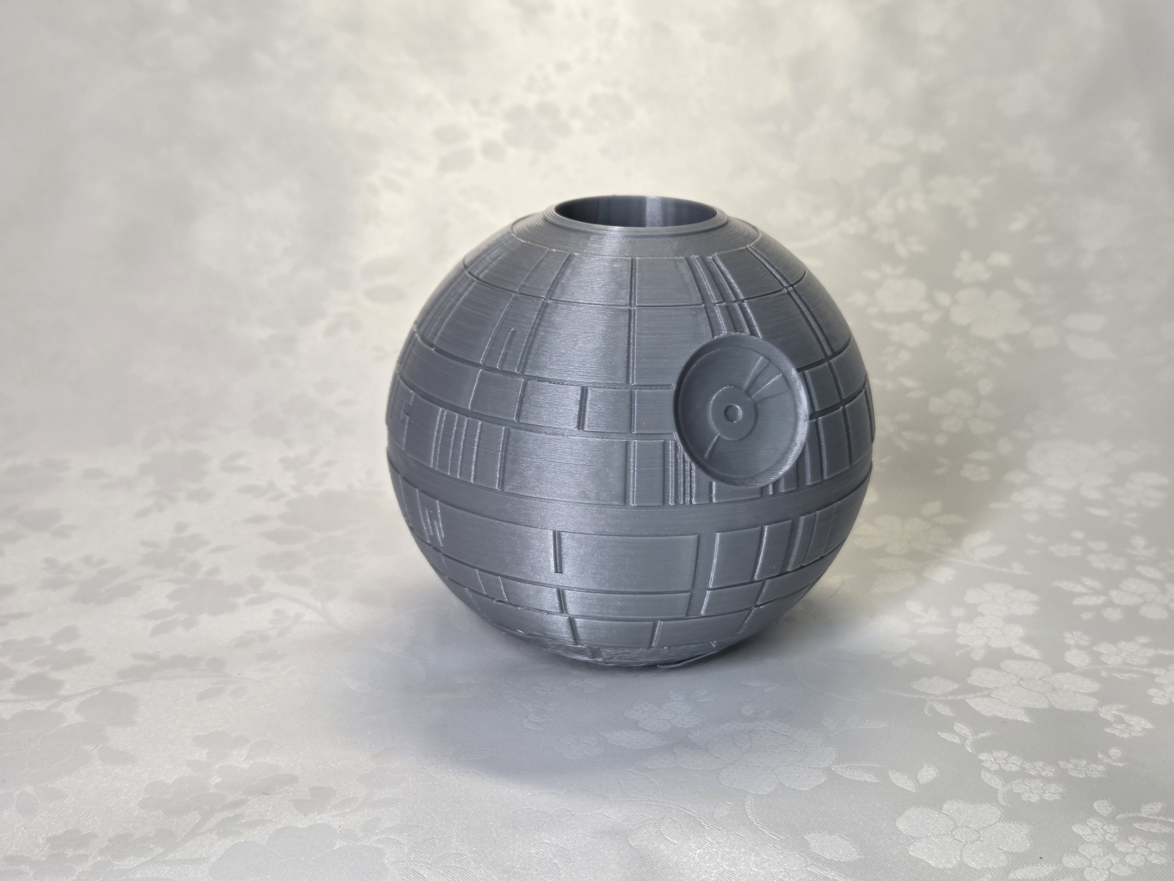 3D printana teglica Death Star